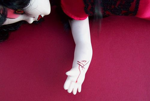 jezebel-red jezebel-red